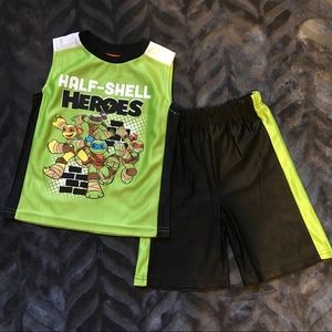 Nickelodeon boys outfit set